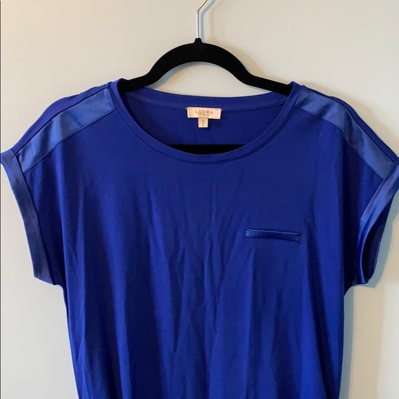 2 for 15! Gorgeous Blue Top - Picture 2 of 5